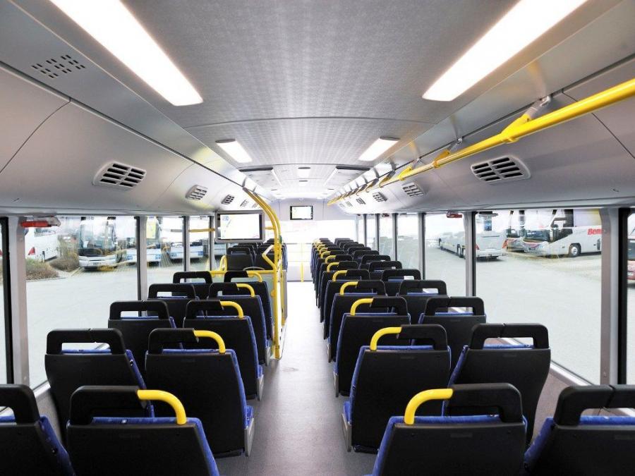 Интерьер Neoplan Centroliner DD 2008 года  (фото 3 из 5)